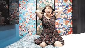New Costume: Japanese MILF shows off in boots and leotard
