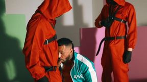 Fist Game a Squid Game Parody, Watch Jona Ortiz Hole Getting Fisted for the First Time cosplay