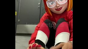 Dans les vestiaires de ma salle de sport En mode chaussettes qui puent Like un ...