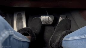 FUNGUS ITCHY FOOT IN UGG BOOTS WHILE DRIVING TO WORK - MP4 HD