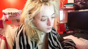 Bambi Bi Private Show