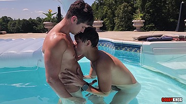 Fun in his Buns RAW