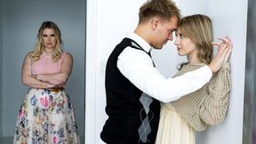 Awesome FFM sex session with blondes