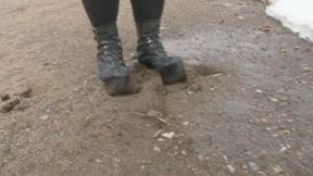 Muddy Boot Worship 1080p mp4