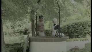 하이디 카시니는 격렬한 항문 성교를 즐긴다