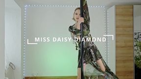 Simon, got a Exclusive private dance and PUSSY FUCK till Squirt