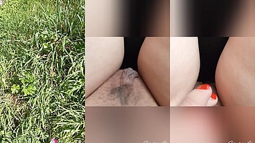Il prato, una grotta e GretaLa eccitata e sburrata...