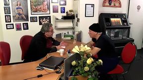 Extremes Verlangen nach Schwanzen