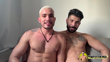 PUTARIA COM O AMIGO CARIOCA