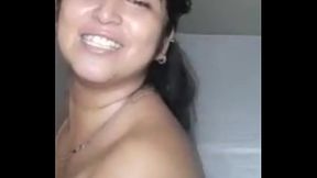 Soy la m&aacute_s puta de mi barrio mis vecinos me dan verga