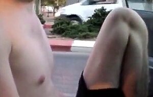 Exhibition Young Guy jacks in traffic