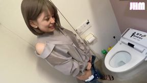 A Slender Beauty Explores Freedom Finding Quiet Release Beneath the Night Sky