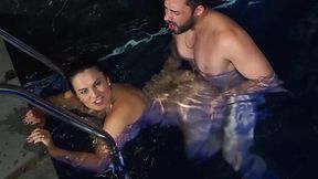 Appetizing MILF banged right in the pool