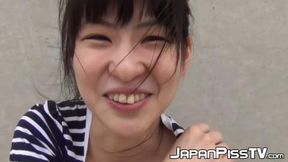 Piss Fetish Girl Caught Fingering&#x1F449; & Wailing Publicly
