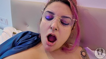 4K VACUUM CLEANER VACUUMING MY TITS ASS PUSSY TILL ORGASM