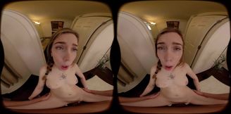 Watch Venus Vixen's tiny stepdaughter get spied on in steamy bath VR video