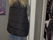 Selbstbefriedigung stehen Jeans ich komme zweimal multiple Orgasmen Klitoris satisfyer feucht geil