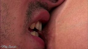 giorgio grandi opens his ass to a beautiful brazilian shemale