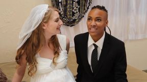 LESBIAN WEDDING NIGHT STRAPON - BLOND AND EBONY BABES