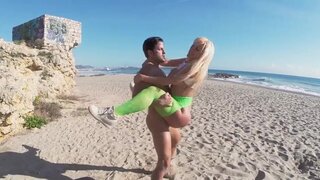 MILF shakes fanny and gets drilled on the beach