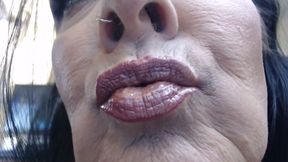 Wand gold gloss super pucker close up