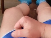 Sportowy Niedźwiedź sam w akcji.
