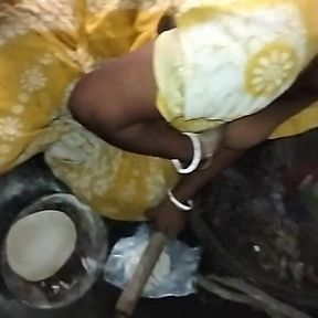 Desi Boudi