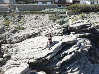 Slender Brunette hair Wench Showing off Her Skills in POV