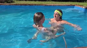 Lesbians End Up Squirting While Sunbathing On The Pile - Freyjaxtreme Nenamalaatr