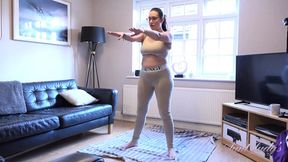 Auntjudys: busty MILF Kitty Kat gets hot and horny&#x1F975; during yoga workout