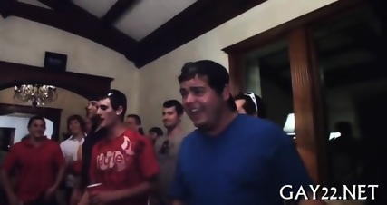 These Frat Brothers Cheer