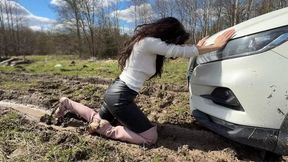 Car stuck girl, revving car, Casadei high heels in mud, CSG, Nissan Qashqai got stuck in mud, girl stuck in mud, car pushing from mud