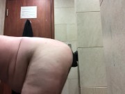 Truck driver using huge dildo