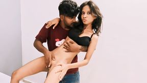 Indian Desi Video Collage boyfriend and girlfriend had hardcore sex in college. Fuck Har Pussy Hindi Audio