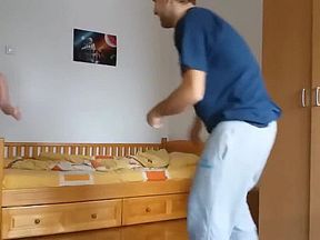 Bolje jesti toplu Pizzu nego hladnu - DOLL FUCK - Serbian