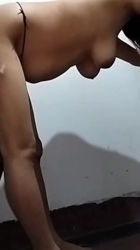 Epic moment from &quot;Bhabhi jub bazar se aiye Hum uski intejar korke usko Siri pe pota ke ghor pe le ja k Acche se choda&quot;