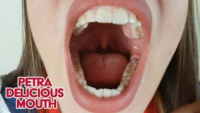 Petra Delicious Mouth - FULL HD