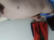 Lo más rico es pajearse hasta soltar toda la leche