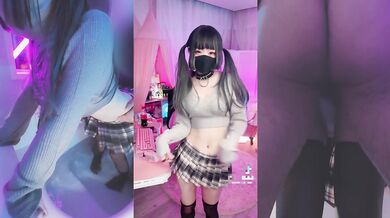 Bath time bliss with a jirai kei cutie swallowing every drop