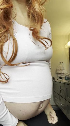 Curvy woman refuses to stay covered in a sultry solo striptease