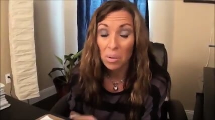 Milf Nikki Principal feet
