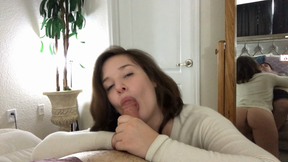 Teen Blowjob and Cum in Mouth