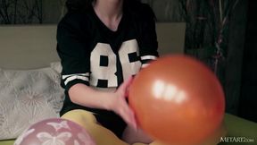 Balloon Party - Cameran