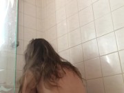 Viens me prendre sous la douche 💦🔥👄