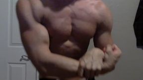 Chesty-flex Has His First Flex Show on Flirt!