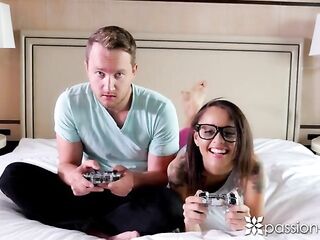 Passion-HD - Anal fucking with geeky gamer girl Holly Hendrix