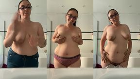une jolie video unique pour mes fans !je me doigte bien dans la salle de bain...