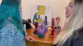 Mi primera vez utilizando una FUCK MACHINE junto a Sara Blonde, mi coño necesita sexo