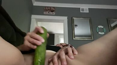 BBW Slut Stuffs Herself Full With A Thick Dildo