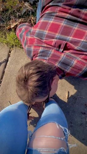 Ballbusted loser in public! 🍆👣